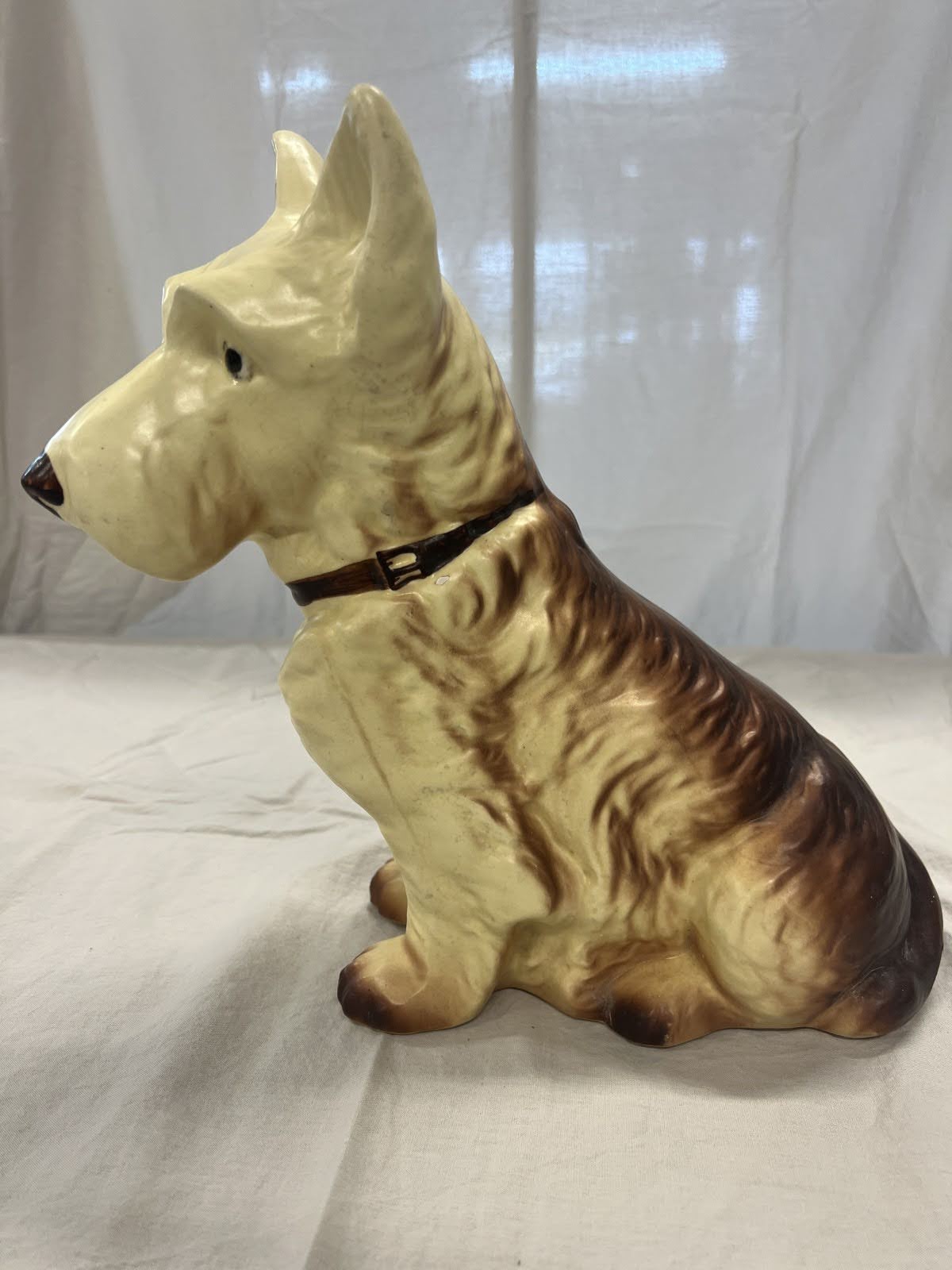 Vintage Sylvac #1209 Scottie Dog Ceramic Figurine