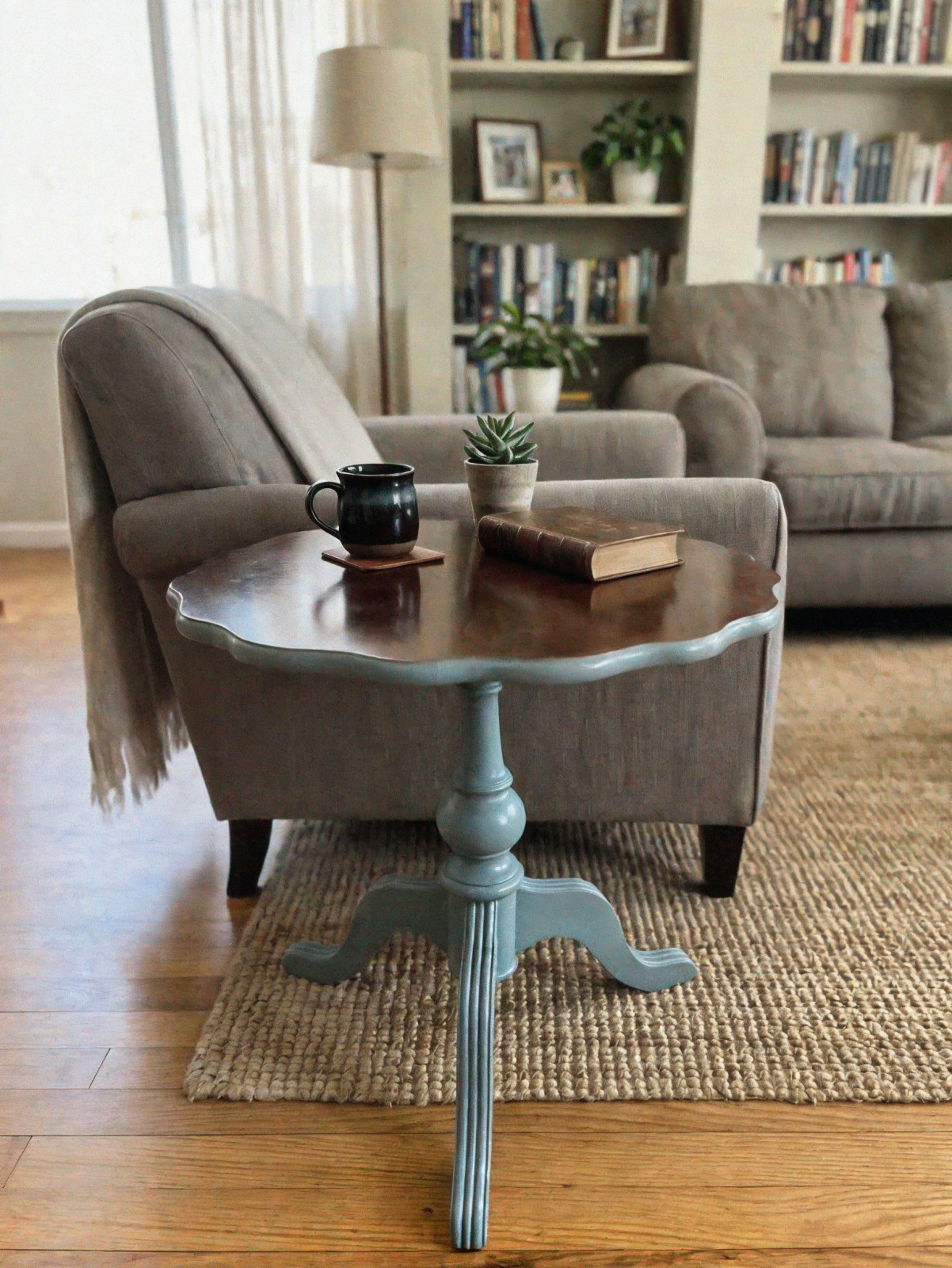 Refinished Two-Tone Scalloped Side Table